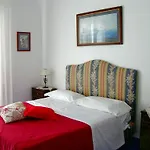 Casa Caprile 3* 아나카프리