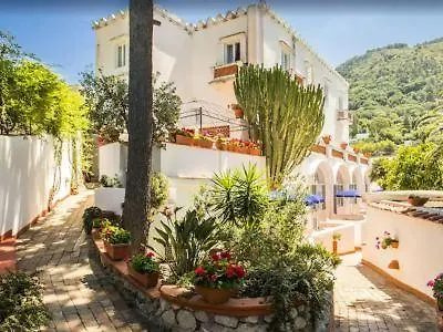 Casa Caprile Отель