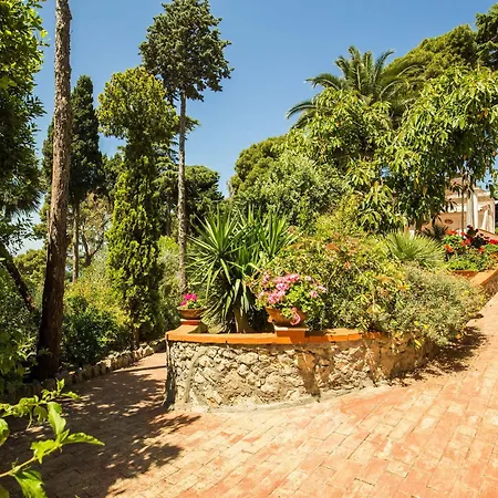 Отель Casa Caprile Анакапри