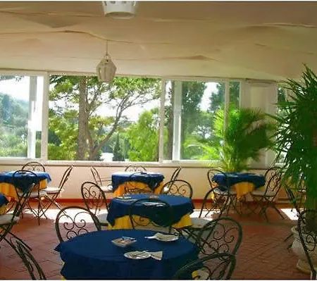 Casa Caprile Отель 3*